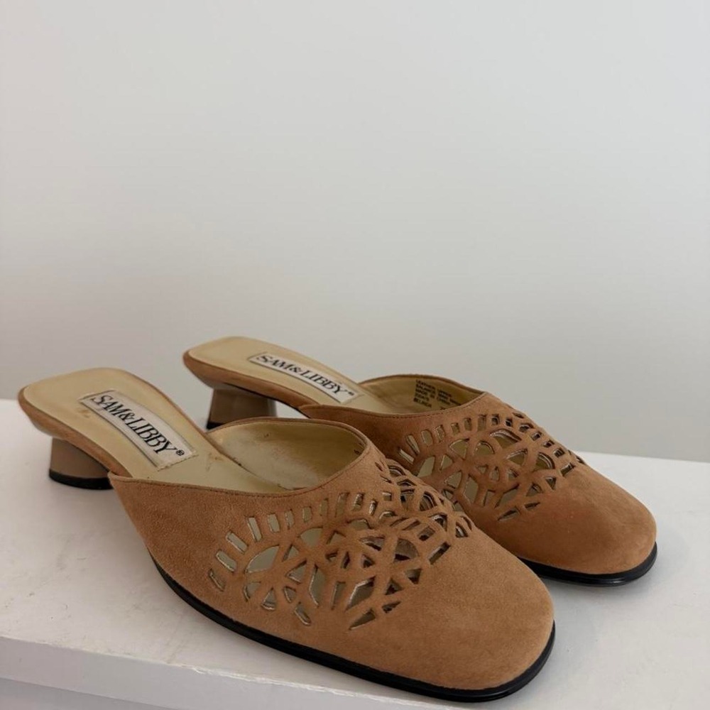 Sam & Libby Women's 7M Tan Suede Leather Cutout Mule Heels Slip On Shoes